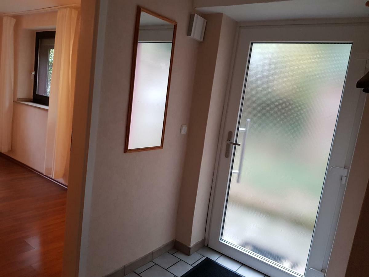 2 Zi-Appartment Mit Gartennutzung Brühl Esterno foto